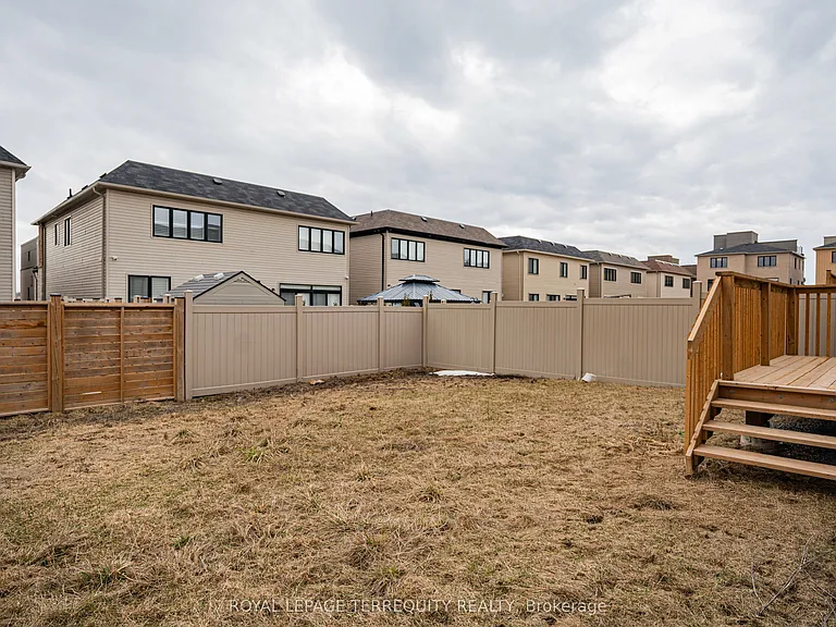 27 Clipper Ln — Photo 25