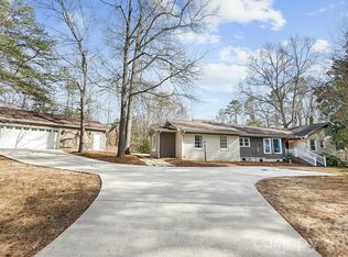1577 Woodcroft Dr, Fort Mill, SC 29708