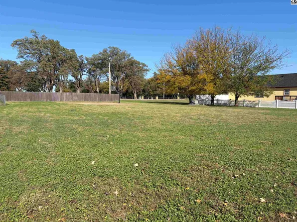 0 Evergreen Way, Sterling, KS 67579