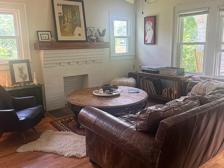 88 Woodlawn Cir — Photo 4