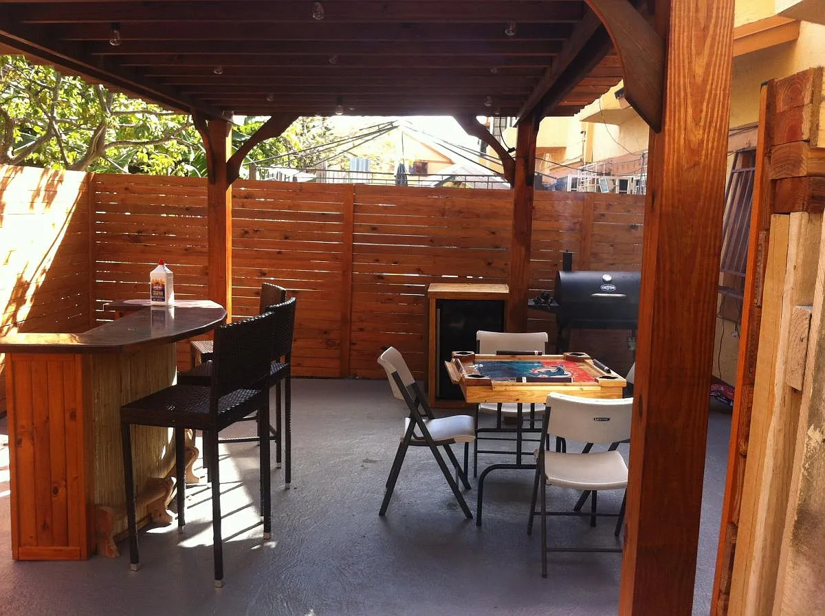 2 bed, 2.5 bath, 958 sqft, $2,400 — Photo 3