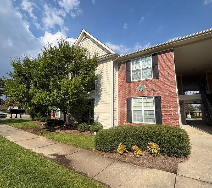 89-102 Gallery Dr