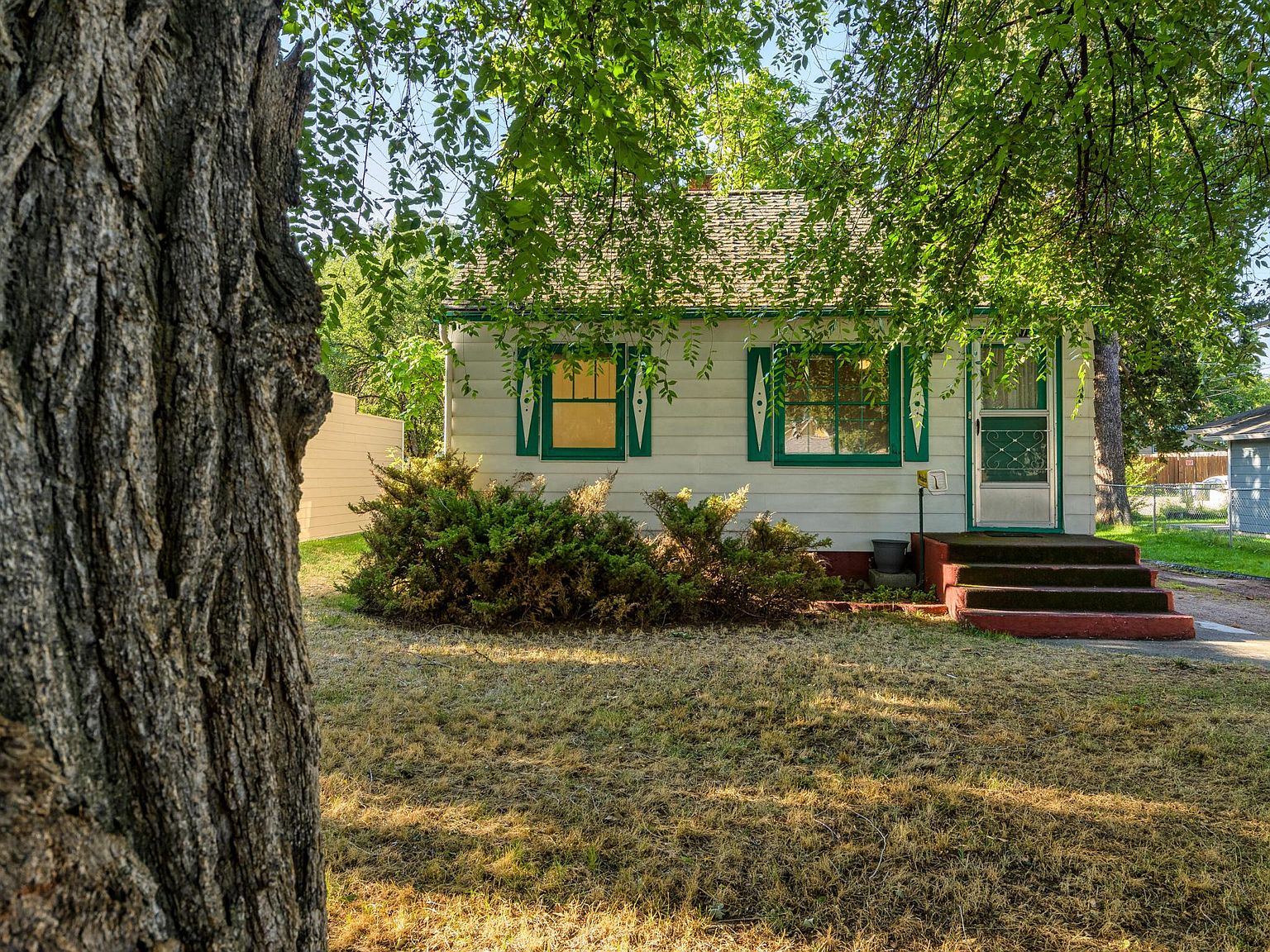 1817 S 8th St W, Missoula, MT 59801 Zillow