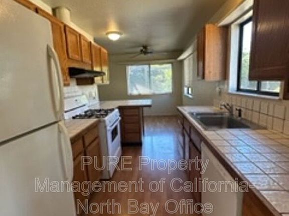 3rd image of 410 W Cotati Ave