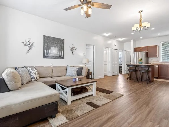 32501 Fraser Cres #22, Mission, BC V2V 1C5