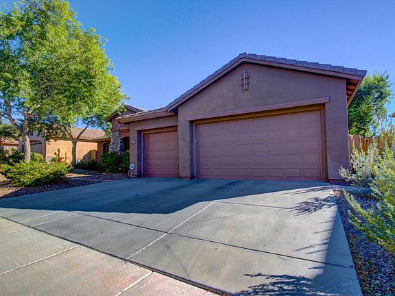 3rd image of 40309 N Hickok Ct