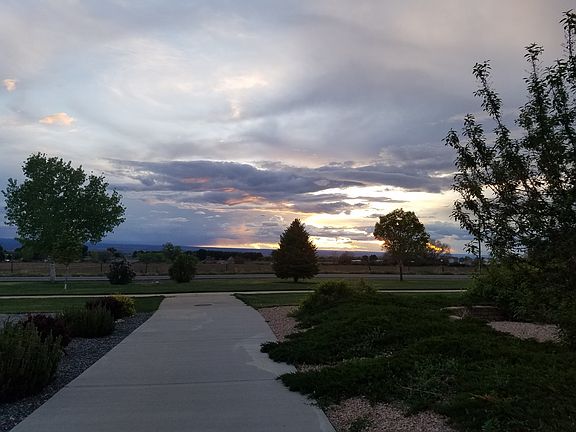 Sunset at the park entrance