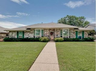 1930 Chesham Dr, Carrollton, TX 75007