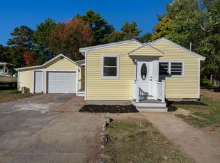 81 N Main St, Salem, NH 03079