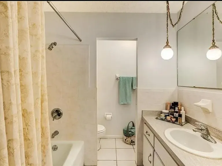 2927 Cocovia Way — Photo 9