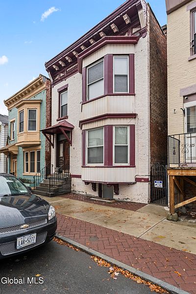2nd image of 327 4th Street