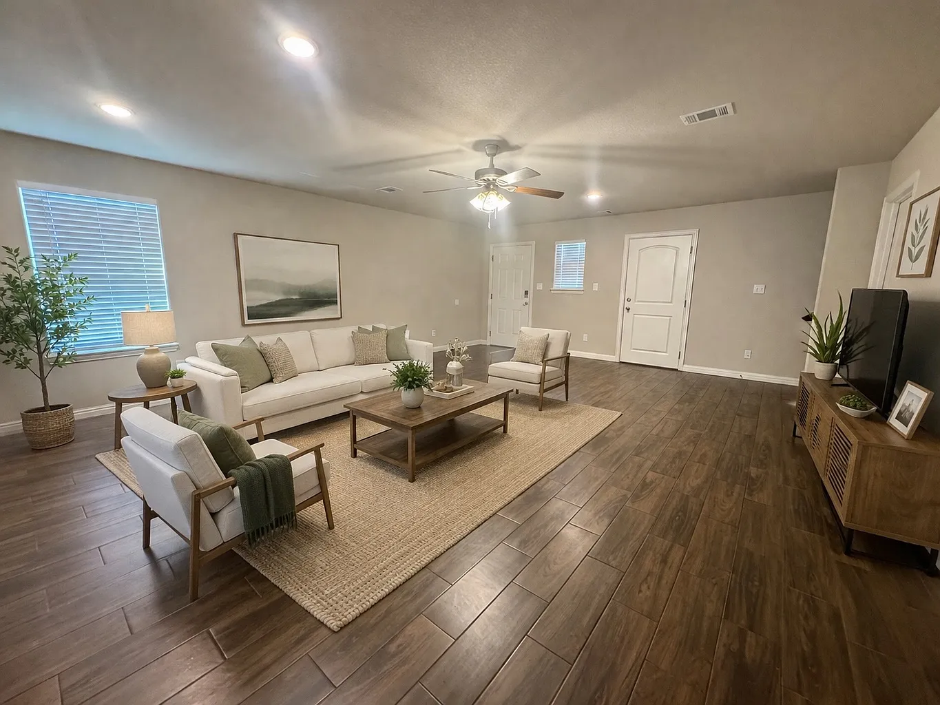 3 bed, 1691 sqft, $1,995 — Photo 3