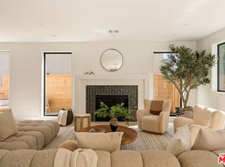 1615 N Coronado St, Los Angeles, CA 90026