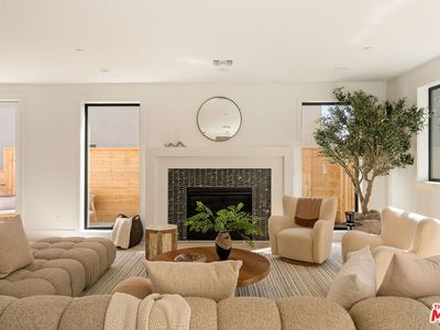 1615 N Coronado St, Los Angeles, CA, 90026