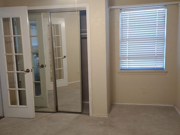 4th image of 2309 Balsam Dr APT K211
