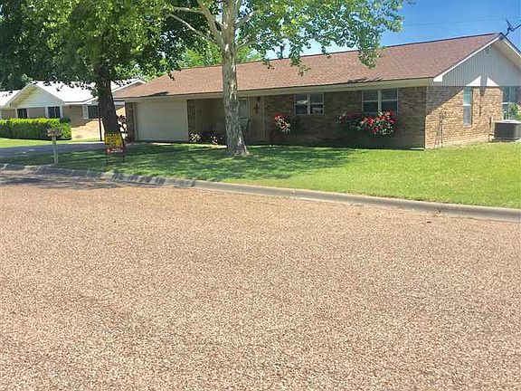 3rd image of 607 N Avenue N