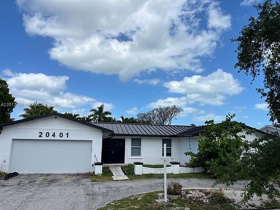 3rd image of 20401 SW 83rd Ave