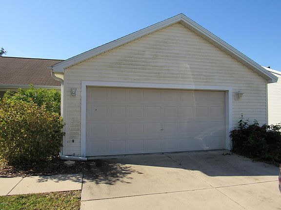 2nd image of 632 San Marino Dr