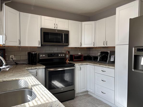 2518 Avenue H, Dickinson, TX 77539
