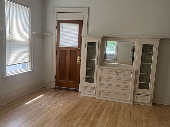 3rd image of 2931 N Bartlett Ave #0