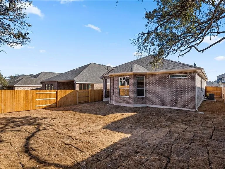 133 Green Knoll Ln — Photo 32