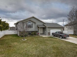 861 E Stoneybrook Loop, Post Falls, ID 83854