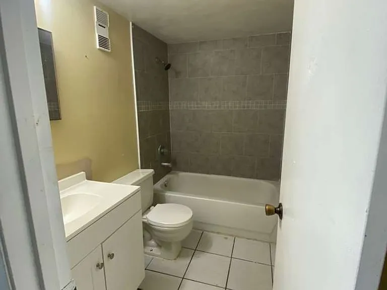 290 Flower Ln #21 — Photo 9