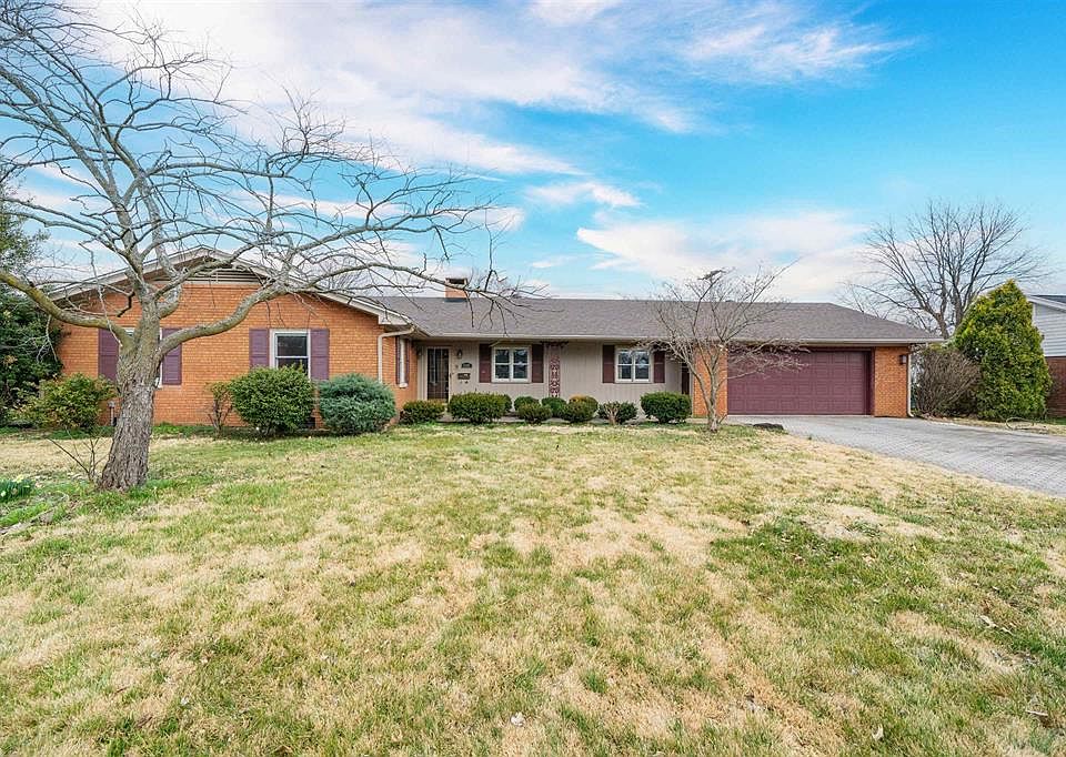 1st image of 2429 Spencer Dr