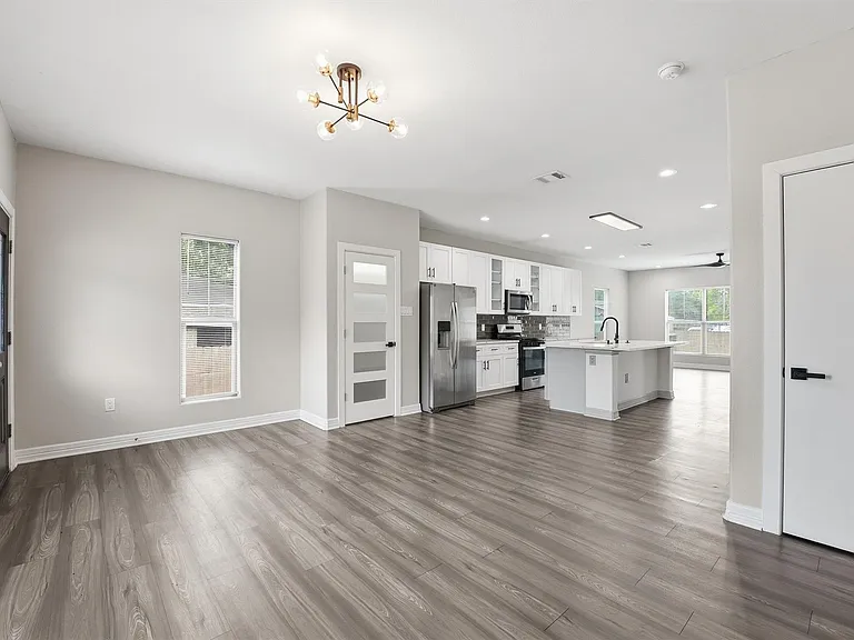2336 Charles Rd #A — Photo 6