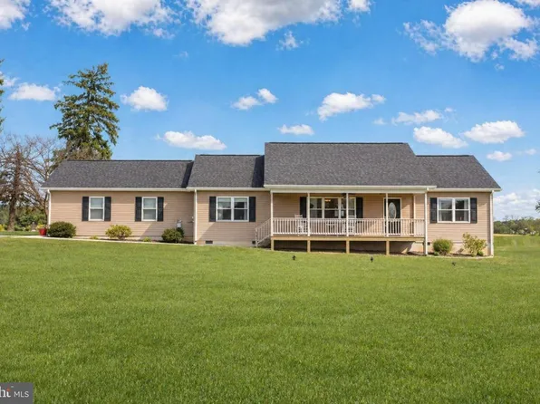 137 Hoover Rd, Woodstock, VA 22664