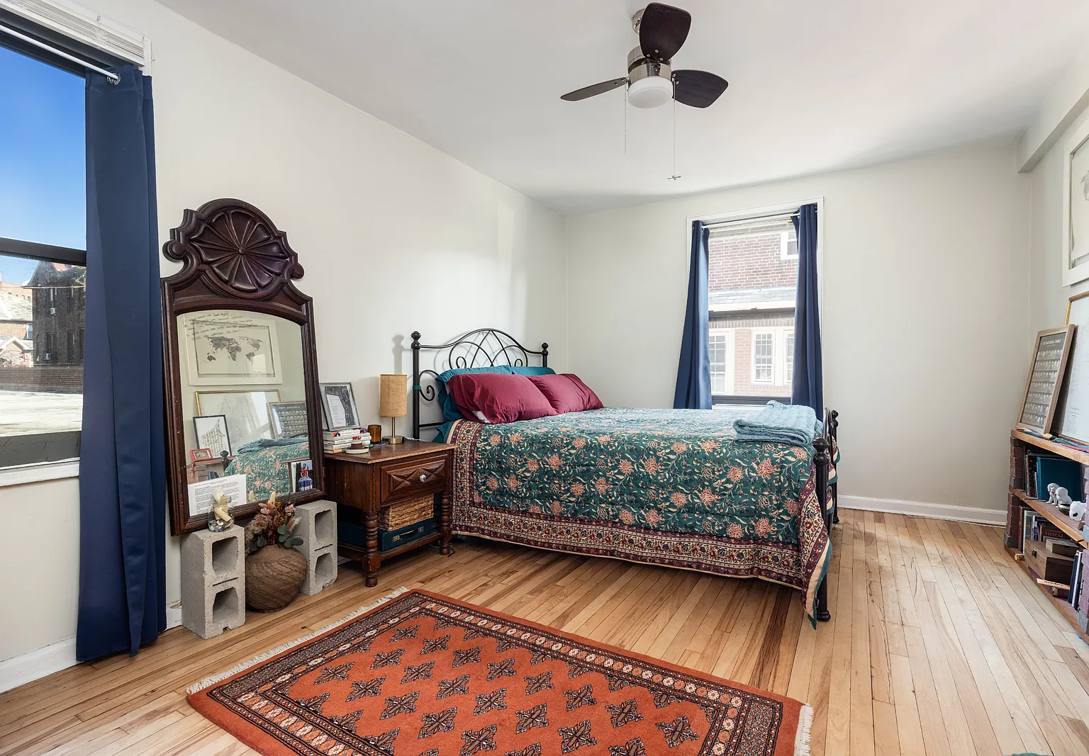88-10 34th Ave — Photo 4