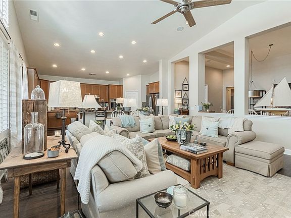 4th image of 31831 Ridge Berry Dr