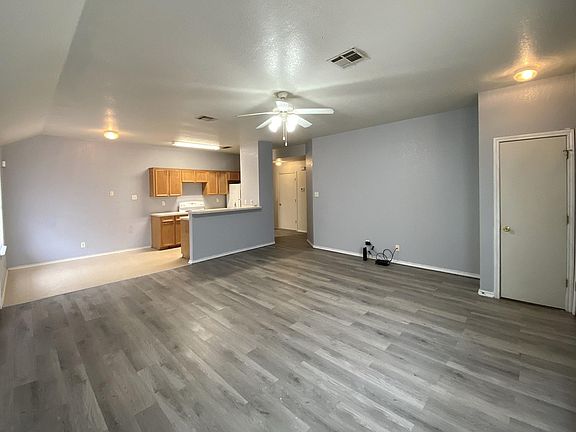 2nd image of 3300 Toledo Dr APT A