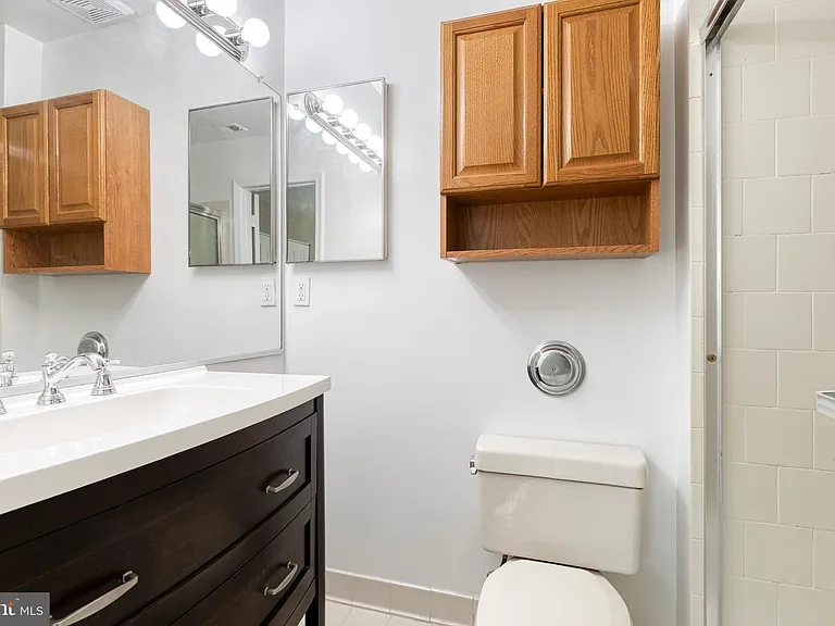3512 Thomas Pointe Ct #1B — Photo 14
