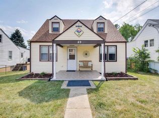 49 Locust St, Fishersville, VA 22939