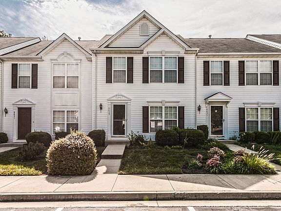 2nd image of 8629 Millstream Dr
