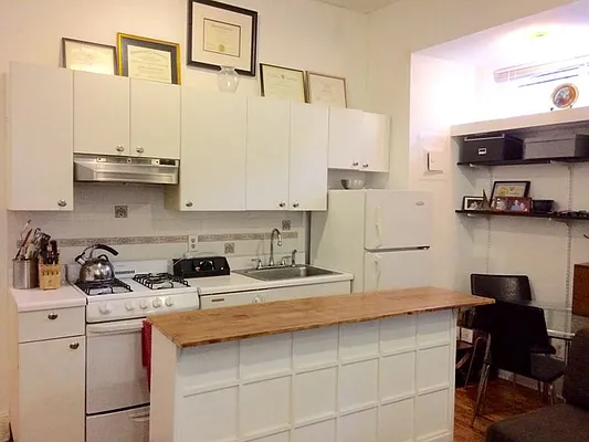 Rented by D'Andrea Craig Realty | media 8