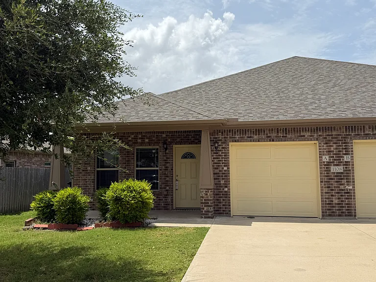 1108 Indian Mallow Dr #A — Photo 1
