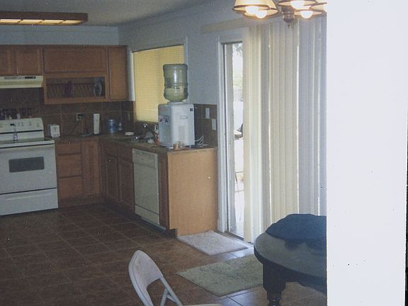 3rd image of 20806 N 13th Ave