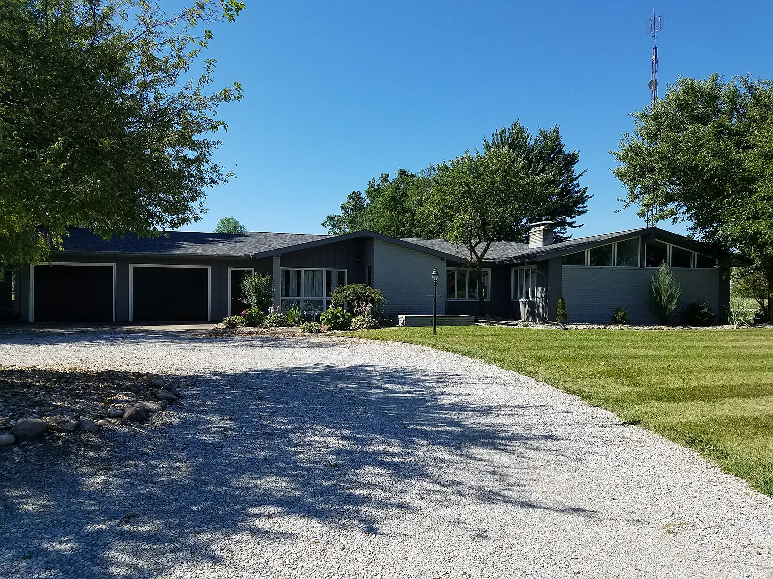 1230 W Us Highway 20 photo 1
