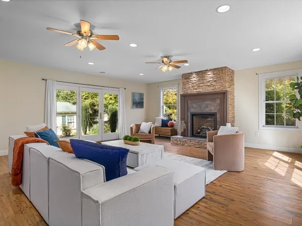 29 Canton St, North Easton, MA 02356