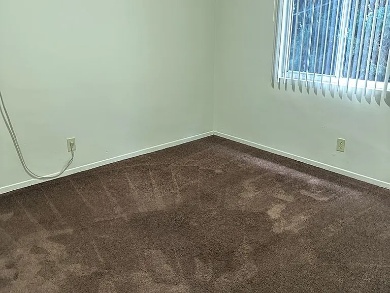 Ponderosa Apartments — Photo 29