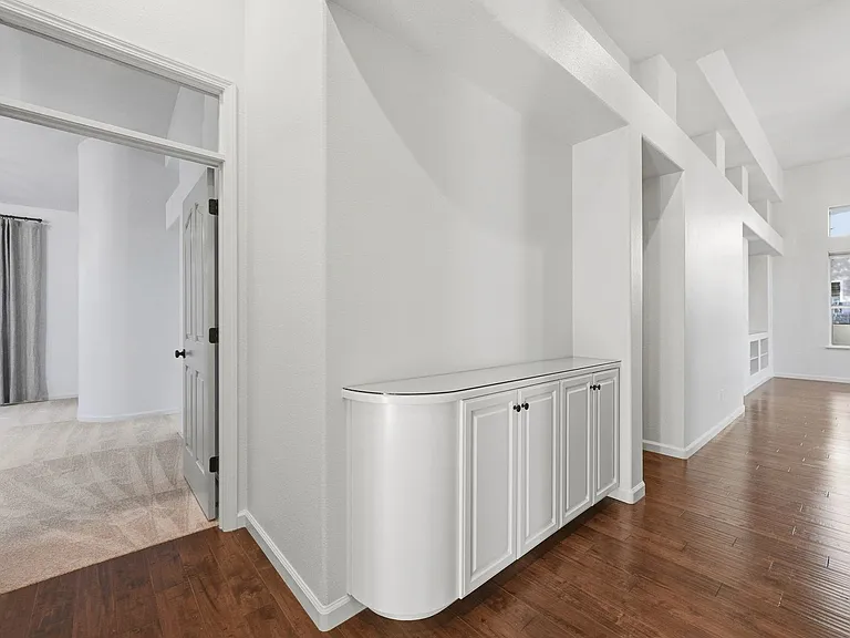 1439 Gordon Dr — Photo 23