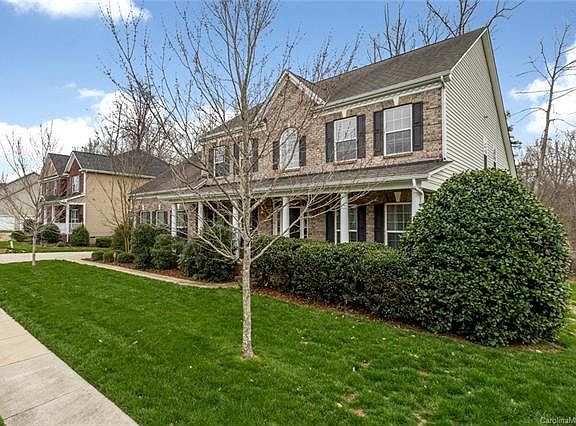 3rd image of 4135 Amber Leigh Way Dr