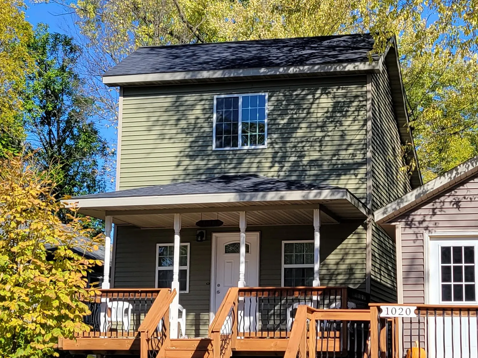 3 bed, 1097 sqft, $1,800 — Photo 2