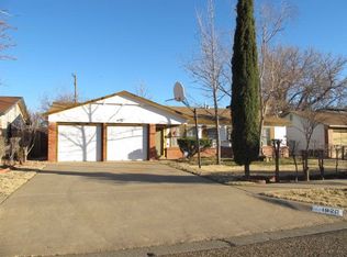 1920 69th St, Lubbock, TX 79412