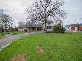 9480 Winegar Rd, Redding, CA 96003