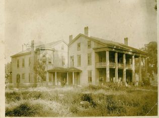 9805 Old Jeanerette Rd, Jeanerette, LA 70544