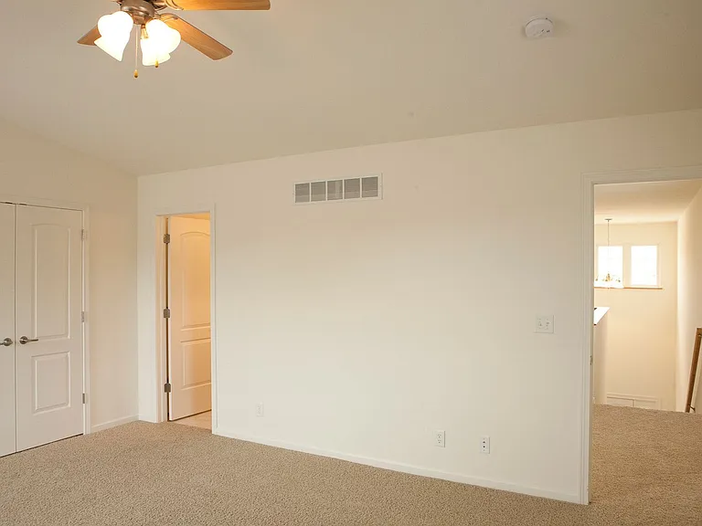 810 W Trailcreek Dr — Photo 11