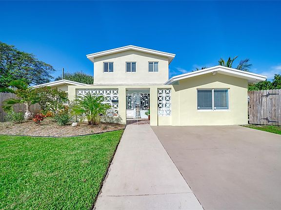 5th image of 3395 NW 37th Avenue